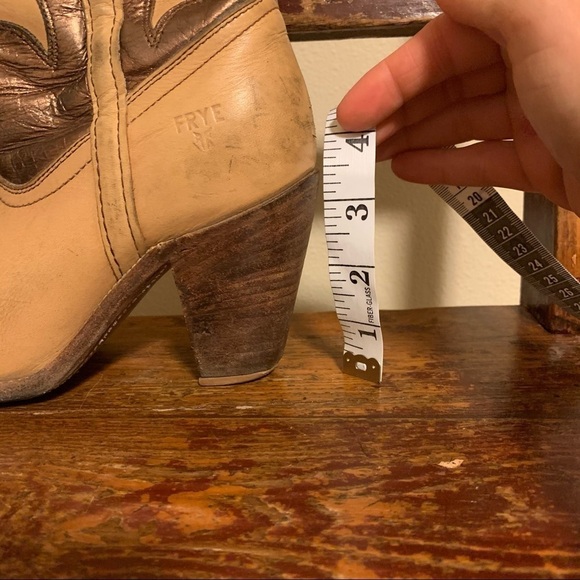 Frye Vintage Metallic Cowboy Western Boots Tan Festival Bohemian Unique! - Picture 10 of 16